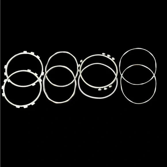 Eight Assorted Pattern Metal Bracelets Silver Women - Picture 14 of 16